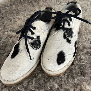 New Cow Hide Shoes Designer Brand UWEZO size 9